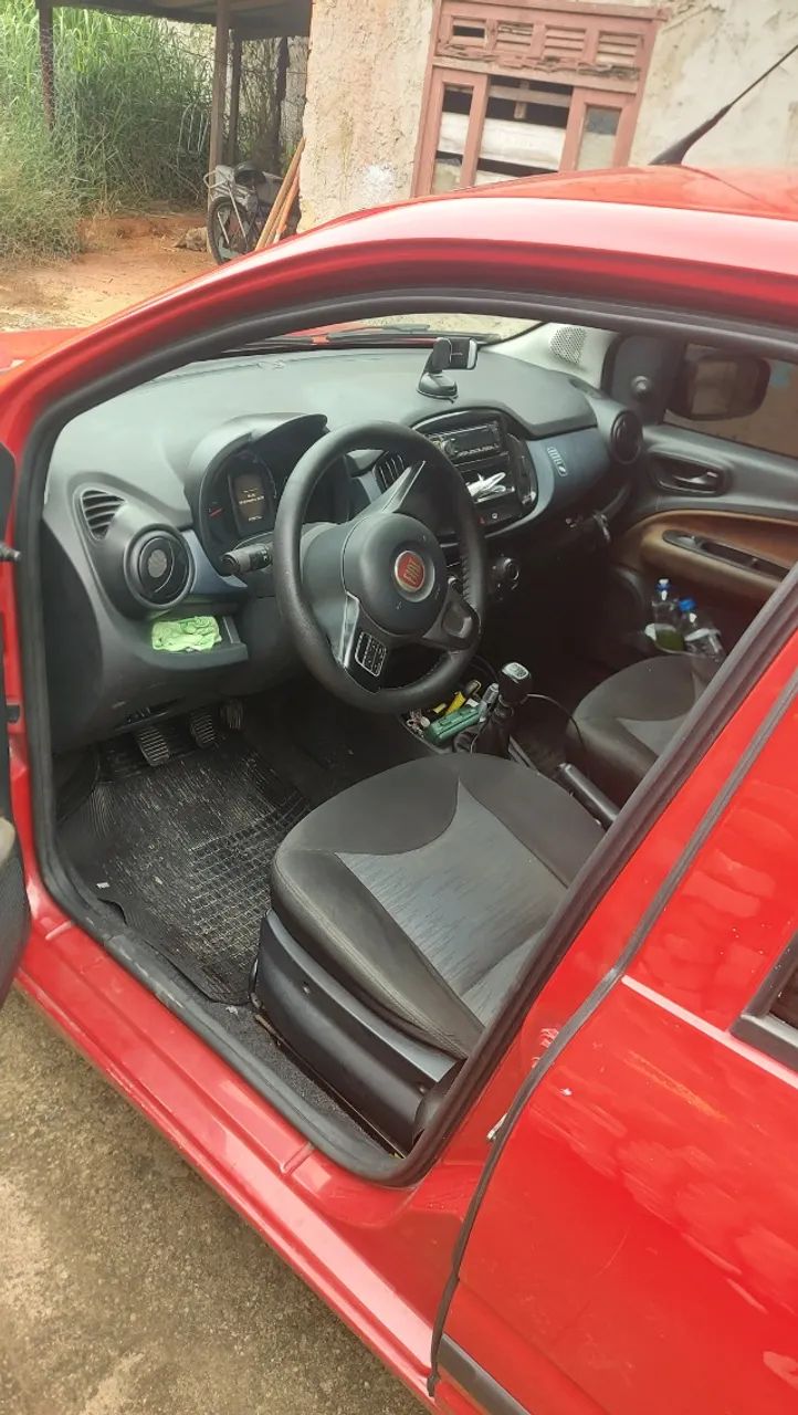 Fiat Uno UNO ATTRACTIVE 1.0 Fire Flex 8V 5p 2015