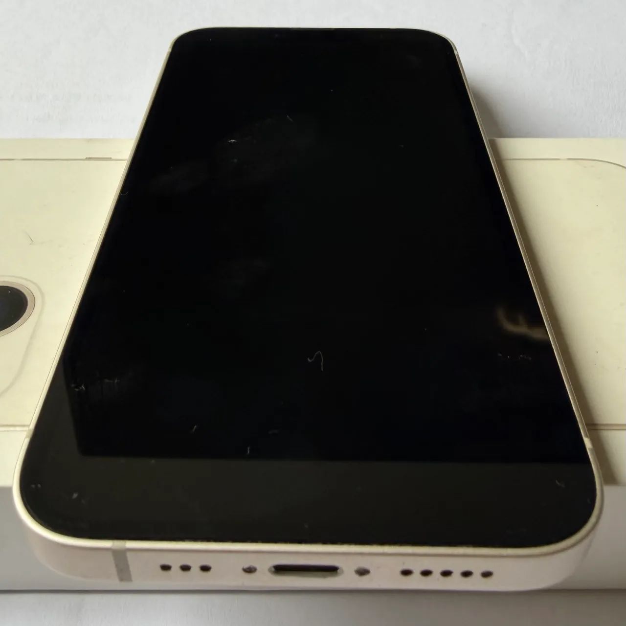 iPhone 13 128GB, cor Estelar (Usado)