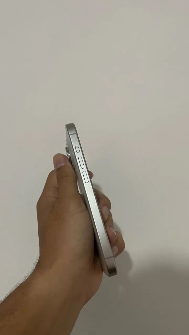 Iphone 15 Pro - 128gb  - Foto 4