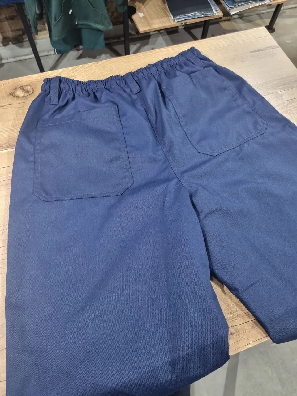 Lote Calça de Brim Profissional UNIFORME - Foto 2
