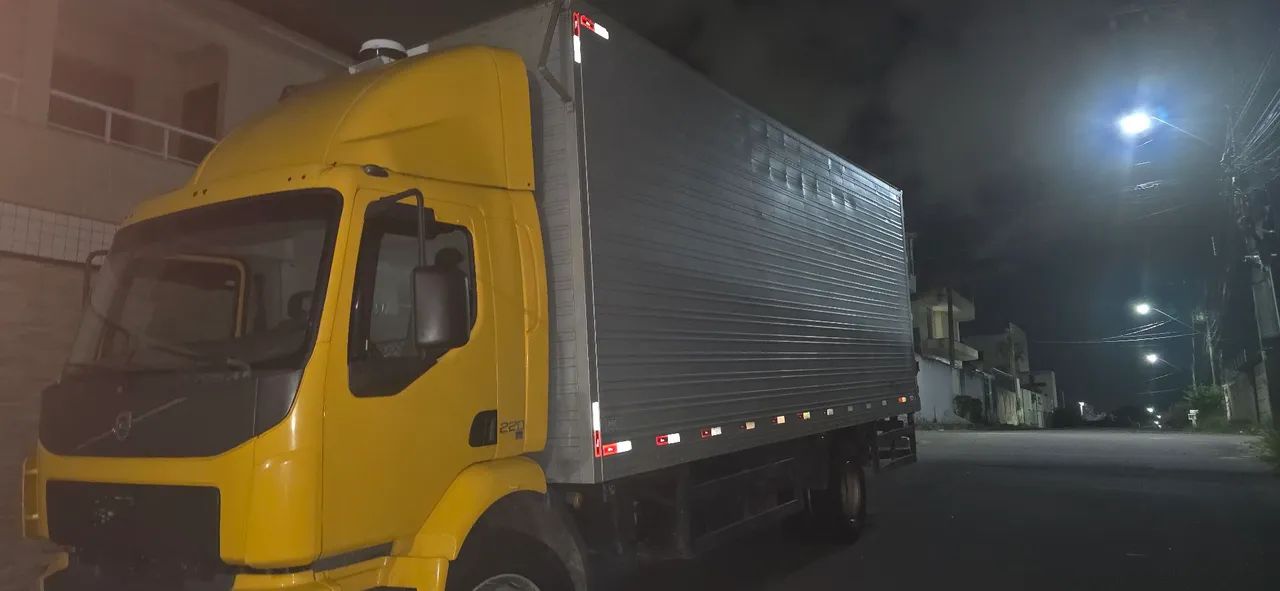 Volvo vm220 