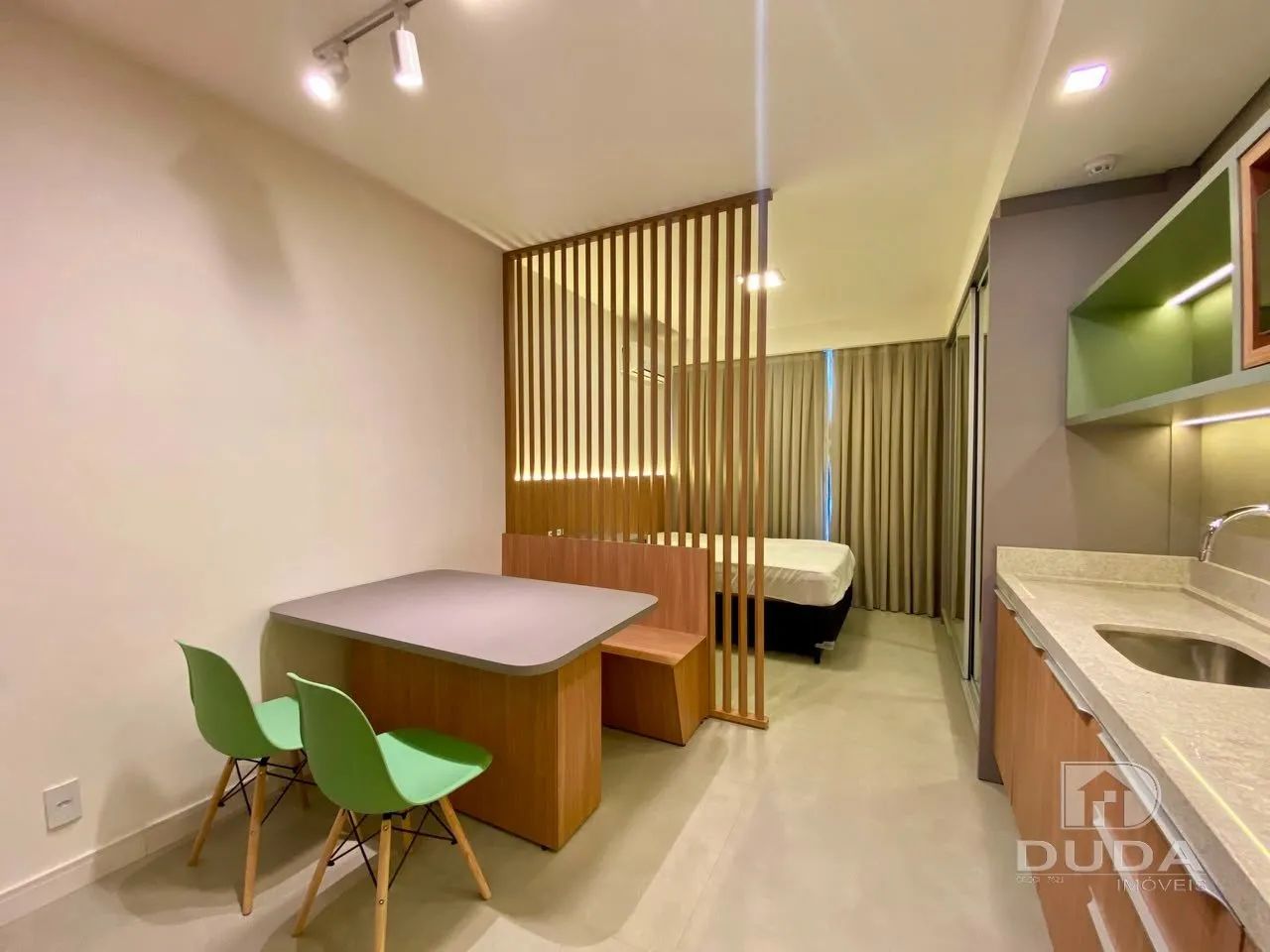 Studio mobiliado no Viva Trindade