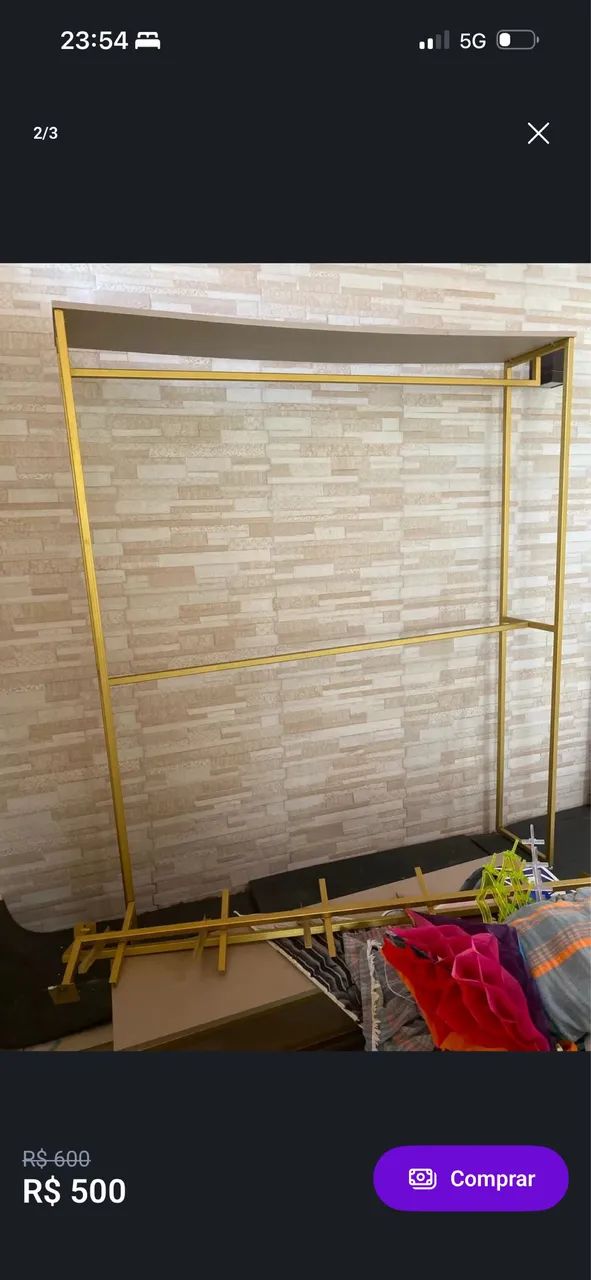 Arara de roupa closet 