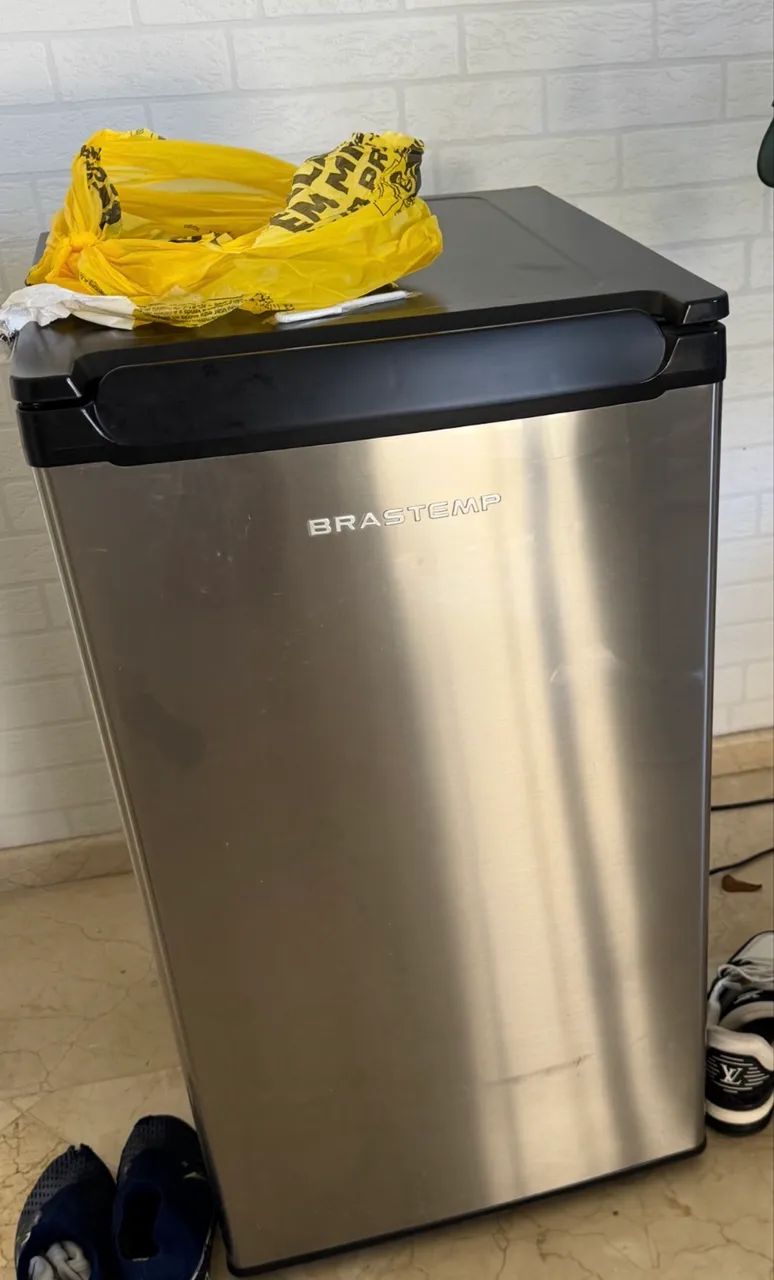 Frigobar Brastemp 90 l aço inox