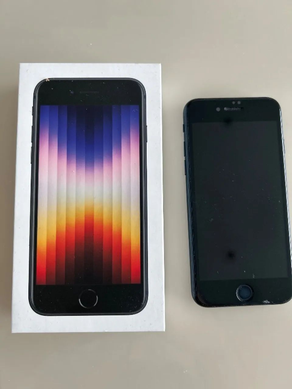 Celular IPhone SE  - Foto 3