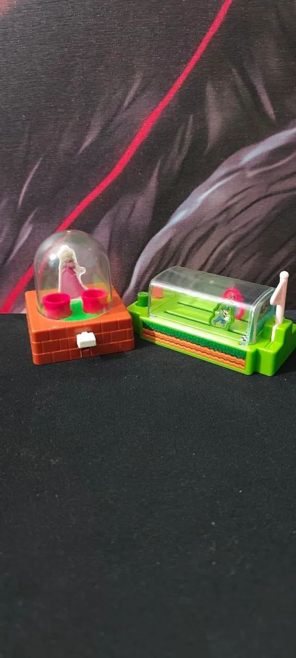 Mini Joguinhos Colecionáveis - Princesa e Pista do Mario