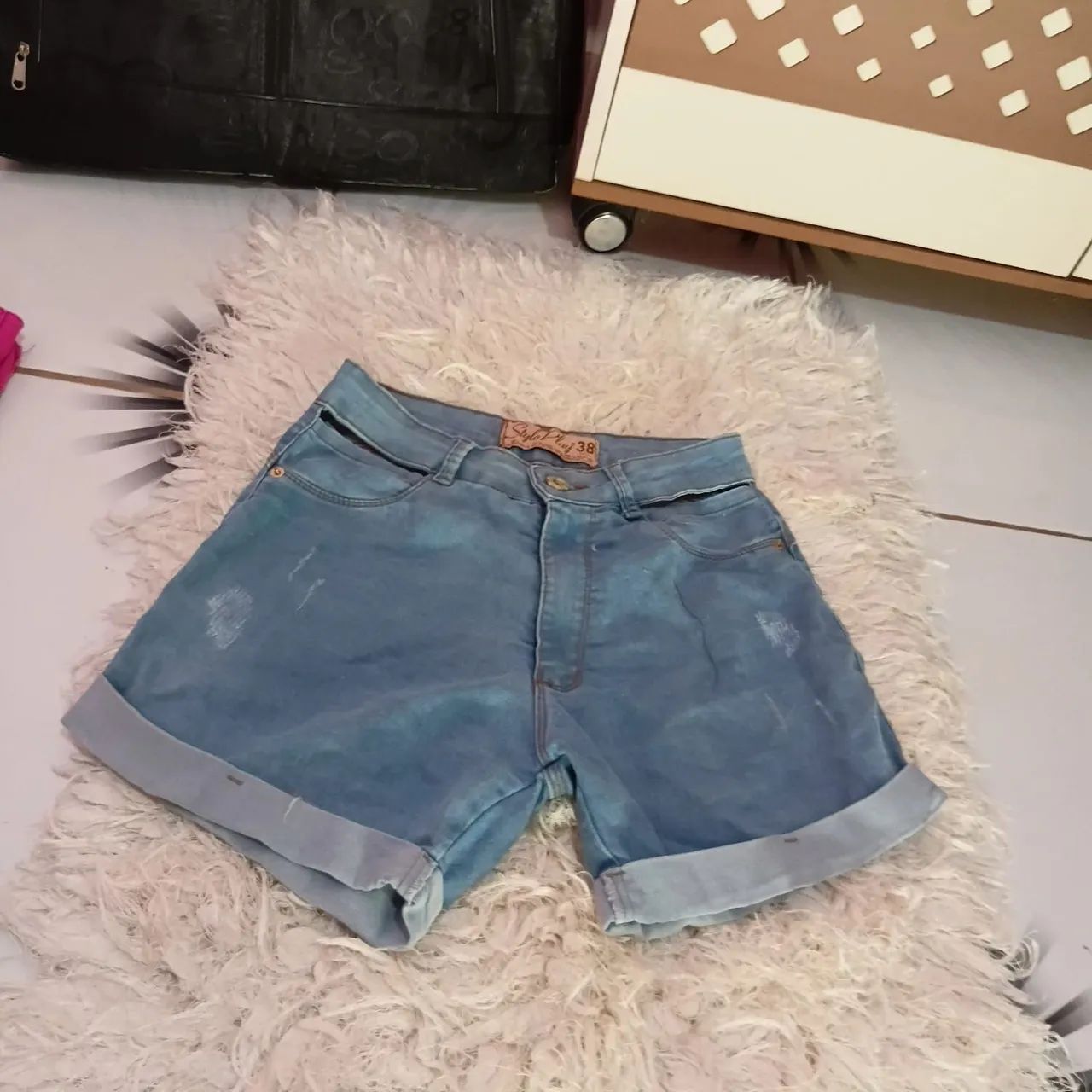 Fardo de roupas para brechó - Foto 4