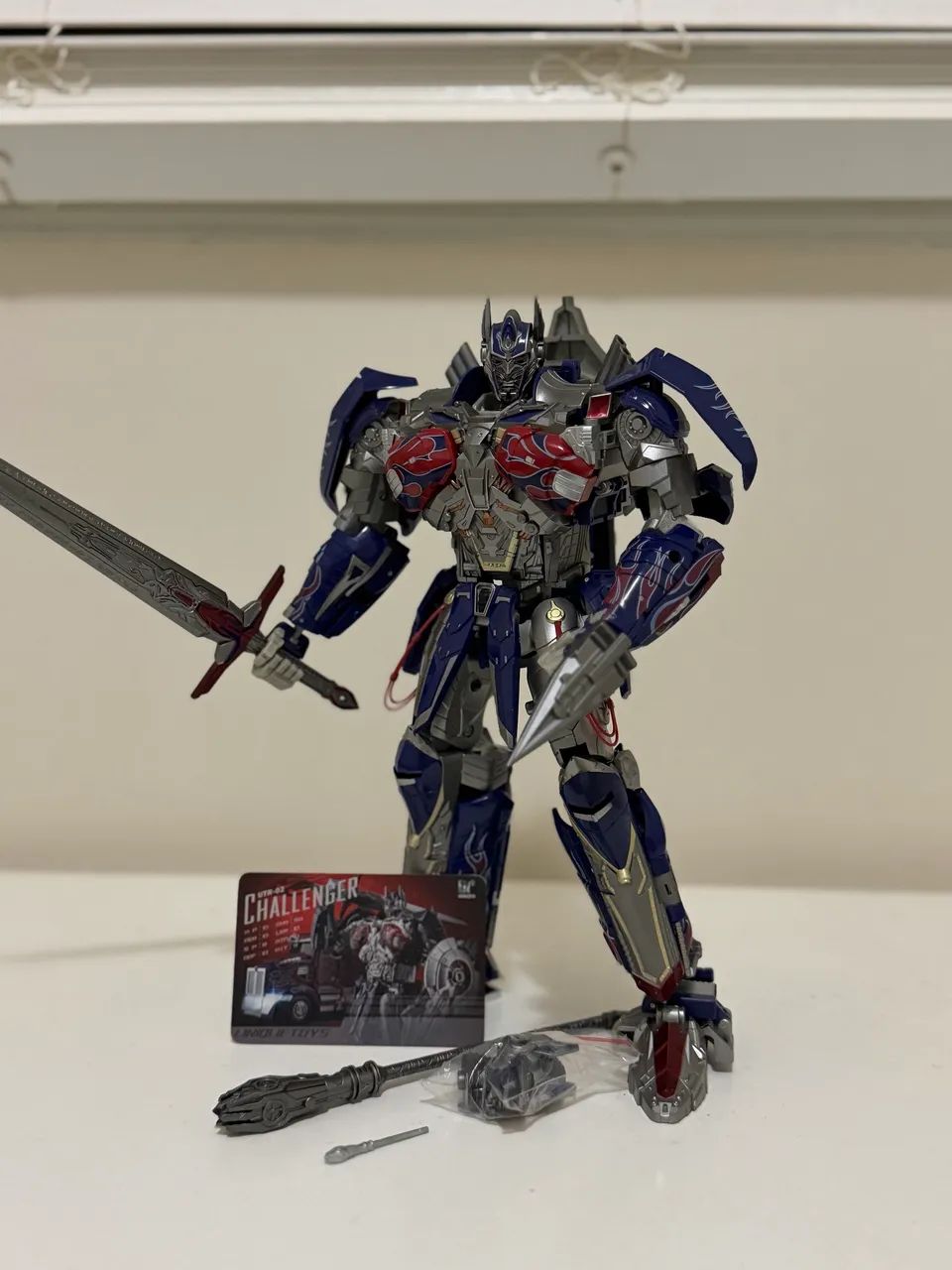 Transformers AOE - Optimus Prime (UniqueToys)