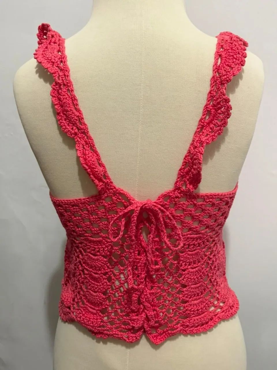 Blusa de crochê nova - Foto 2
