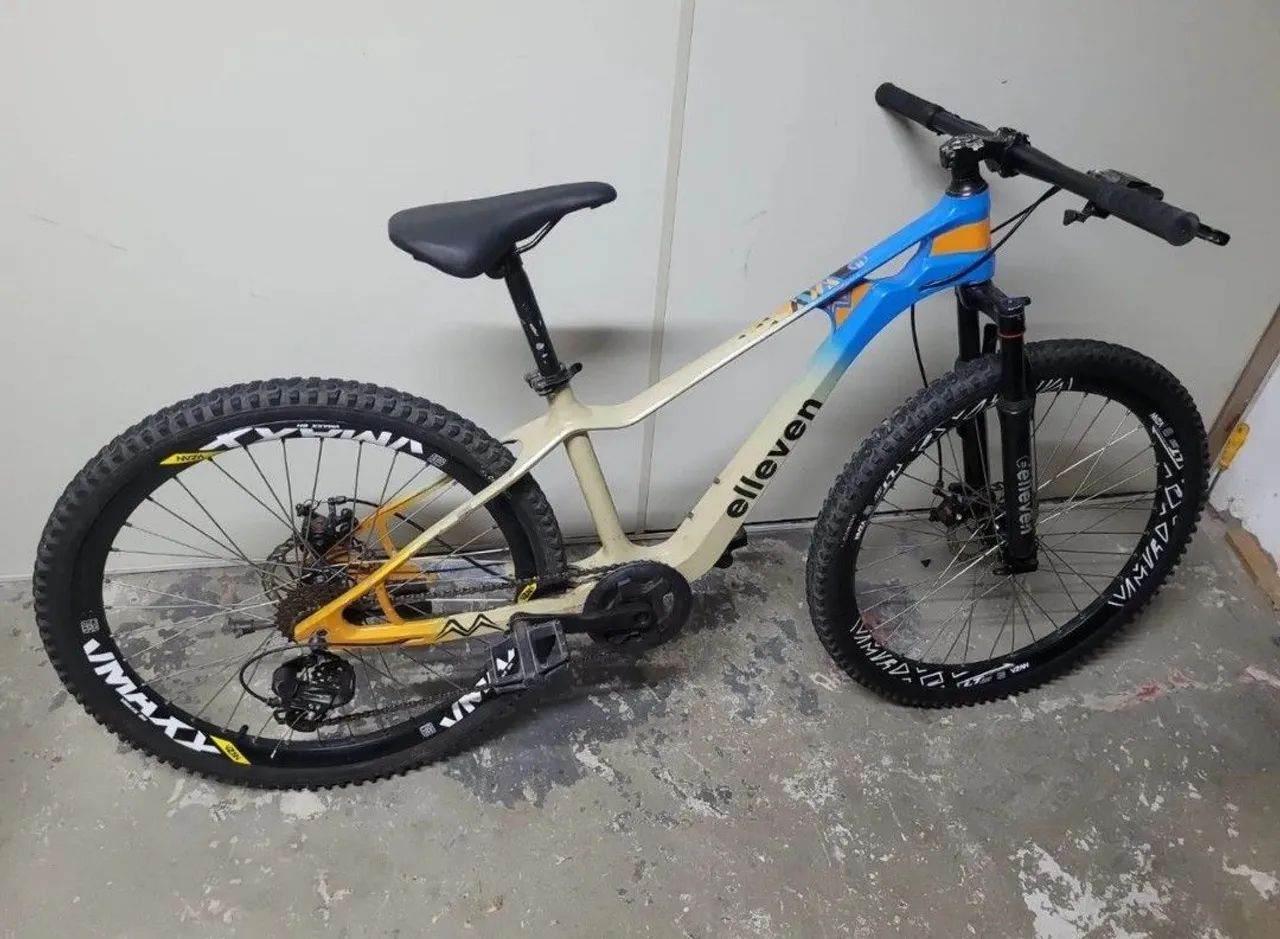Bicicleta Elleven aro 26