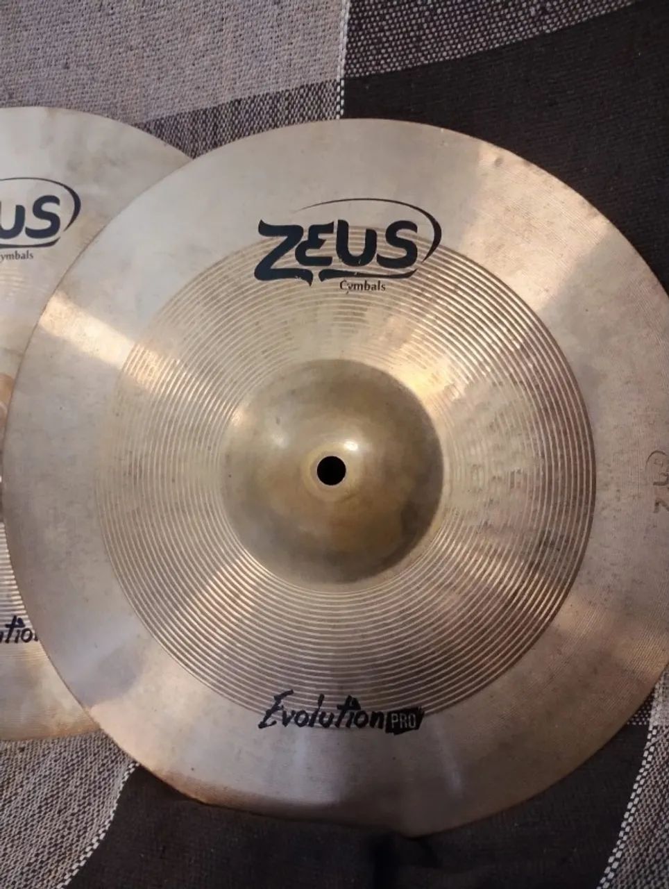 Pratos Zeus, Chimbal 14, Crash 18, Oportunidade, Bag Divisória