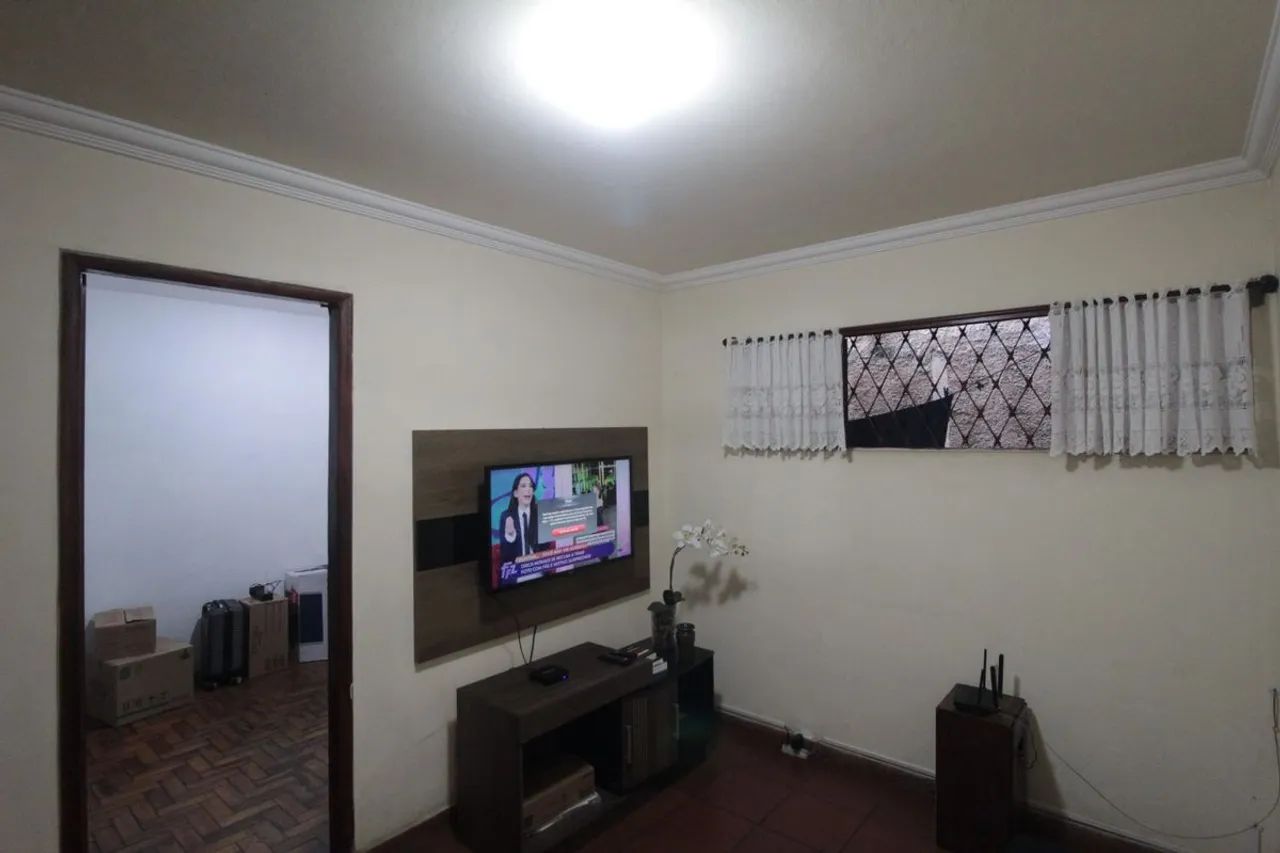 Casa à Venda - Alípio de Melo, 4 Quartos, 200 m2 - Foto 2