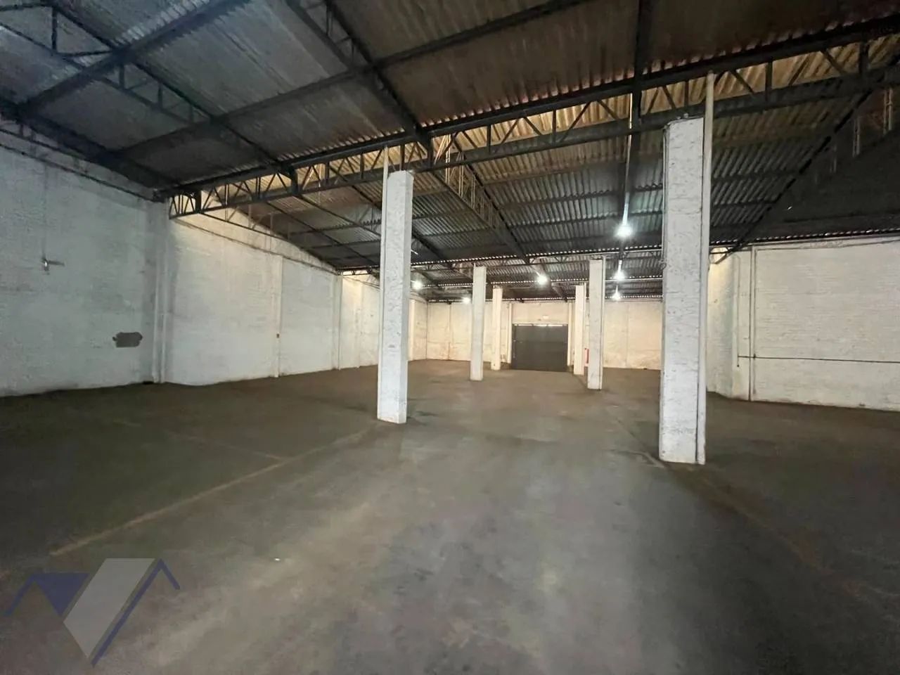 BARRACÃO PARA LOCAÇÃO - Foto 2