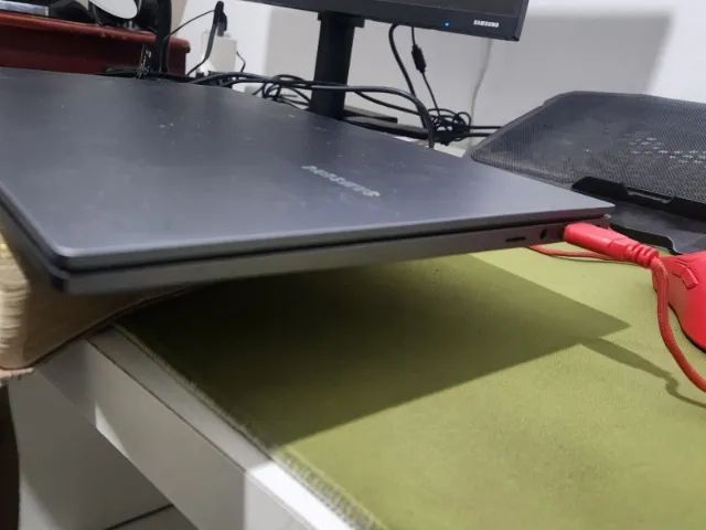Notebook com GPU de 4gb e 16gb ram, 512gb SSD, roda jogos, troco em Pc - Foto 3