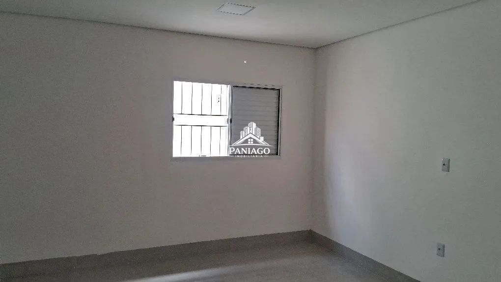 Sobrado à Venda  Bairro Jardim Imperial - Foto 4