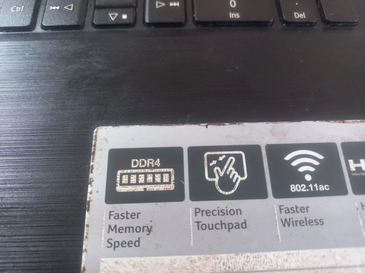 Vendo notebook sem tela rizen 3 4gb ddr4 