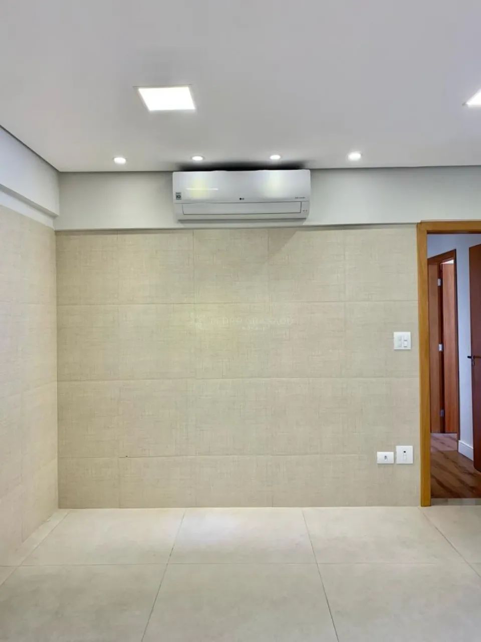 Apartamento 03 dormitórios | Ed. Santa Catarina - Foto 2