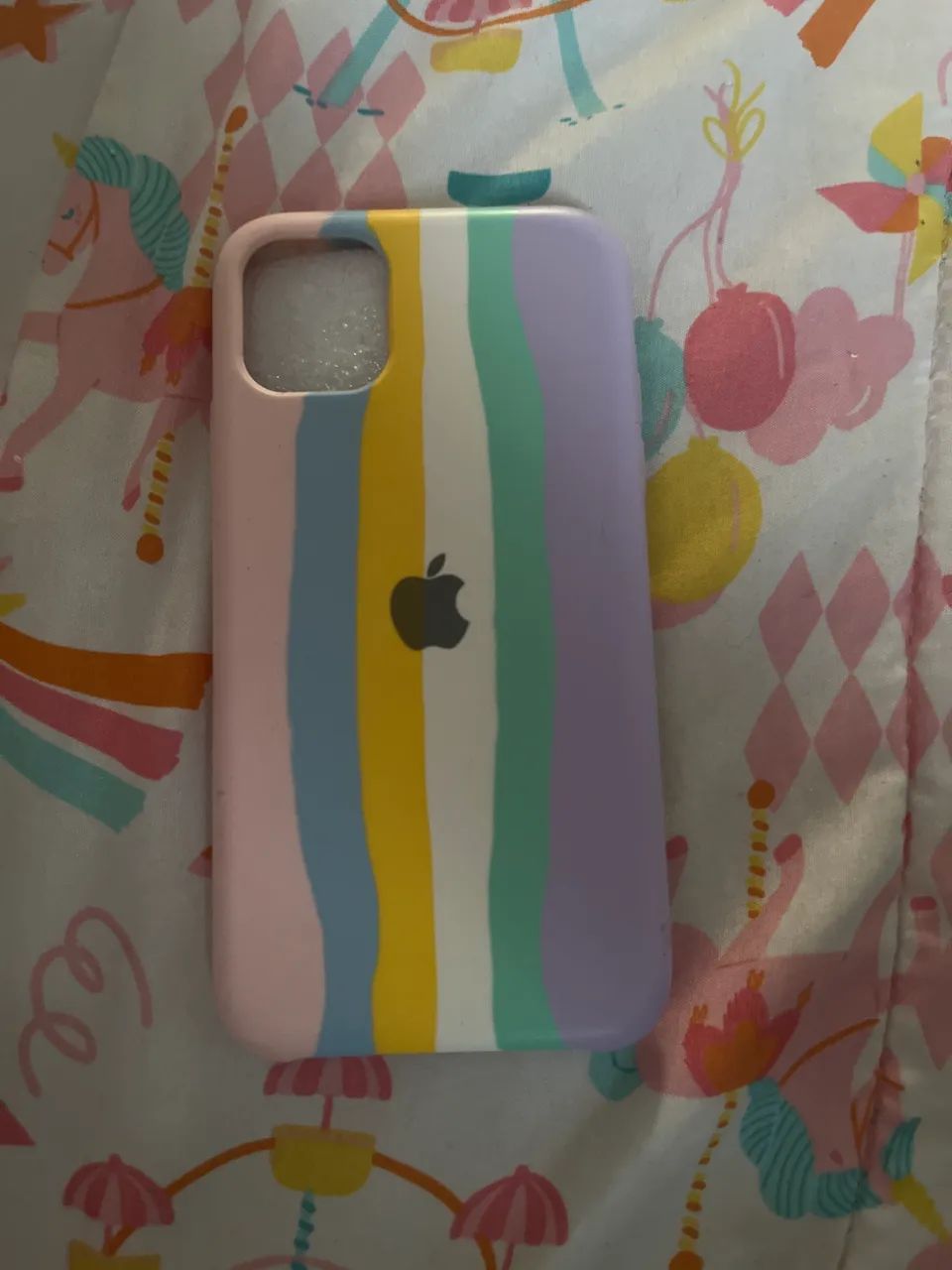     Capinhas para iPhone 11 - Unidade ou kit