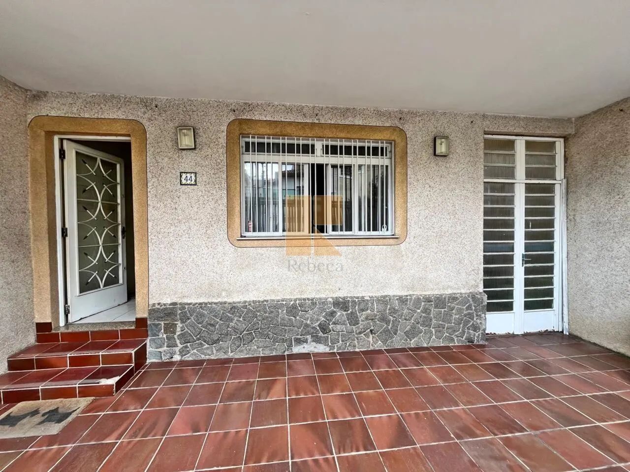 DUAS RESIDENCIAS EM ÓTIMO ESTADO BOM RETIRO