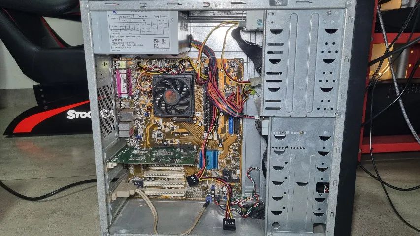 Computador + Monitor HP anos ~2000 - Unidades com defeito - Foto 2