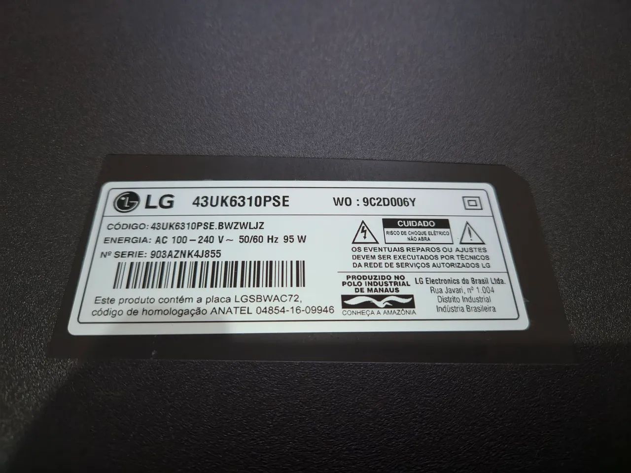 TV LG 43" COM DEFEITO
