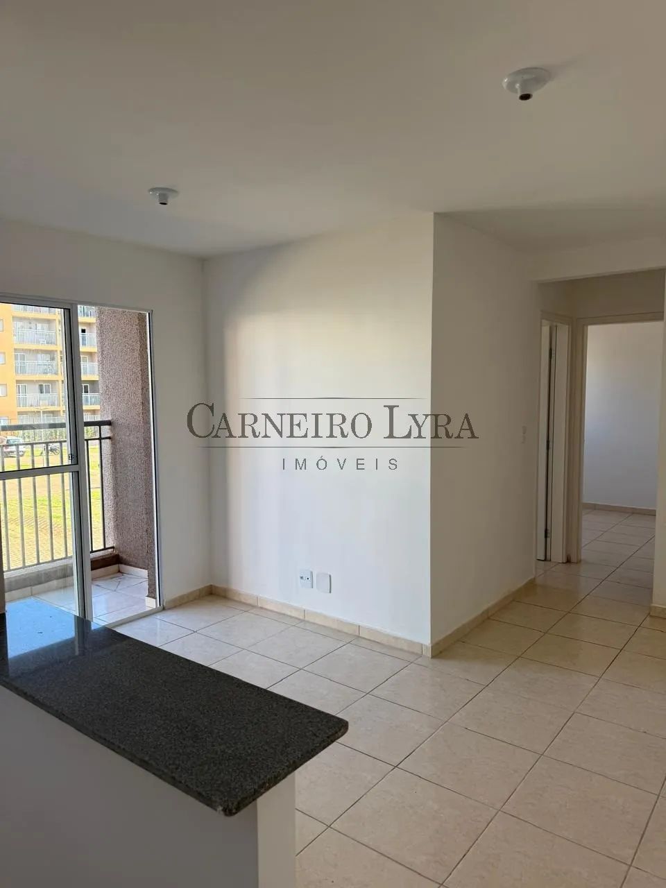 Apartamento com 2 quartos à venda por R$230.000 - Edificio Dragonera