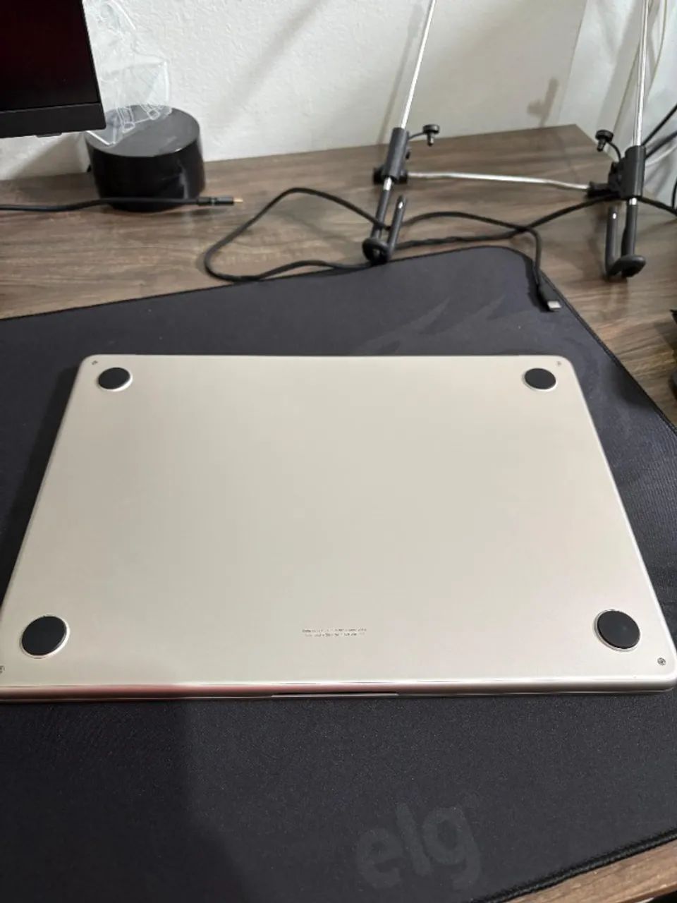 MacBook Air M2 Starlight - 8GB RAM / 256GB SSD - Apple M2