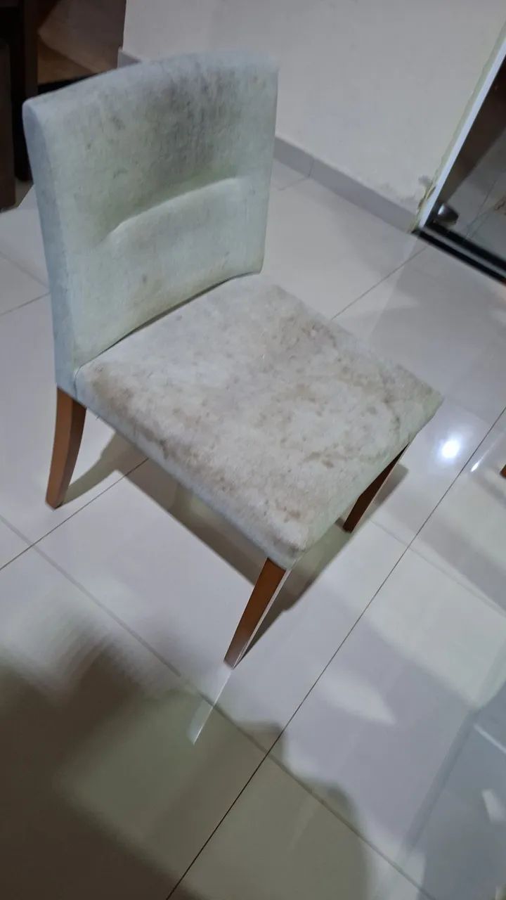 Vendo Mesa com 4 cadeiras Bretton - Foto 3