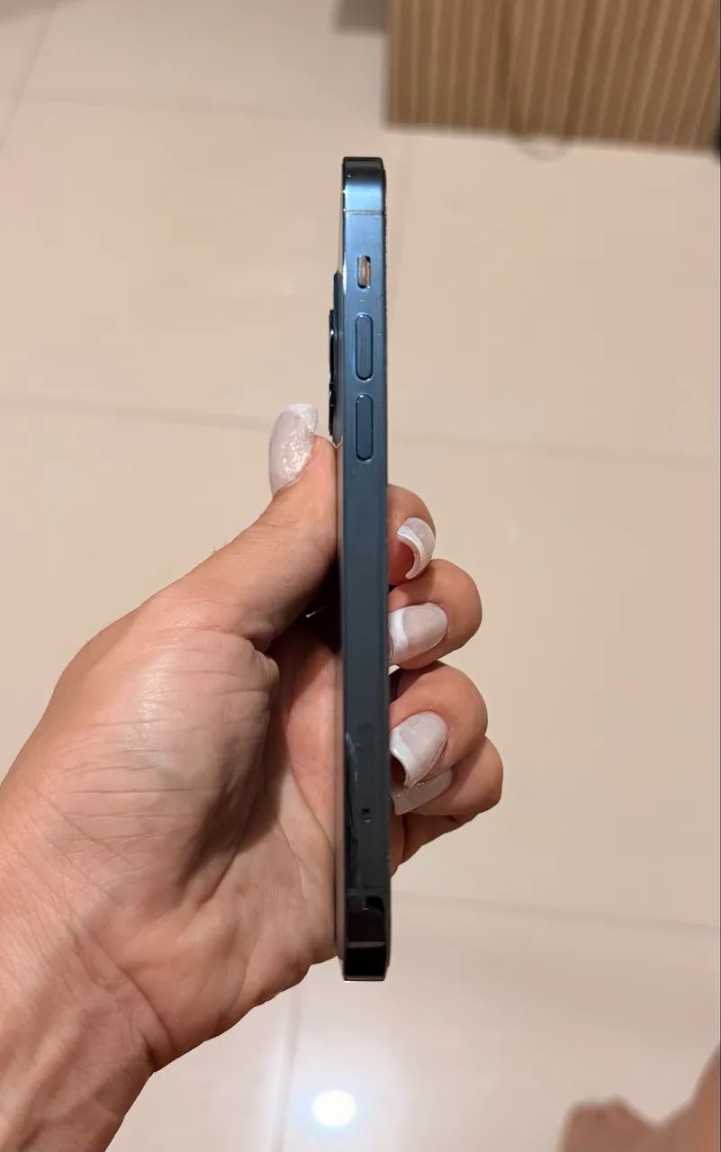 Vendo iPhone 12 Pro 256gb - Foto 3