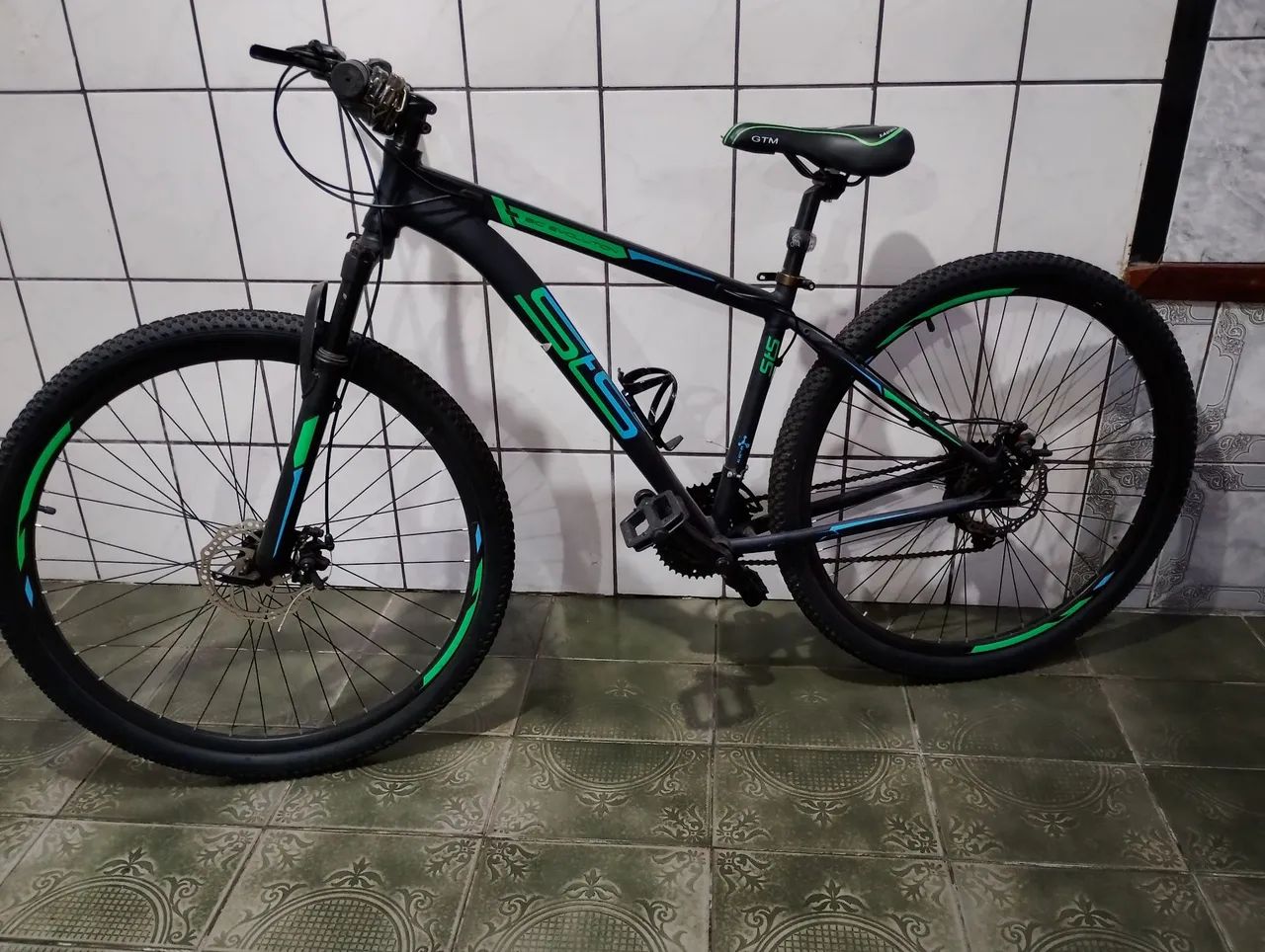 BICICLETA STATUS ARO 29 BIG EVOLUTION 3.0 PRETO VERDE AZUL 21V