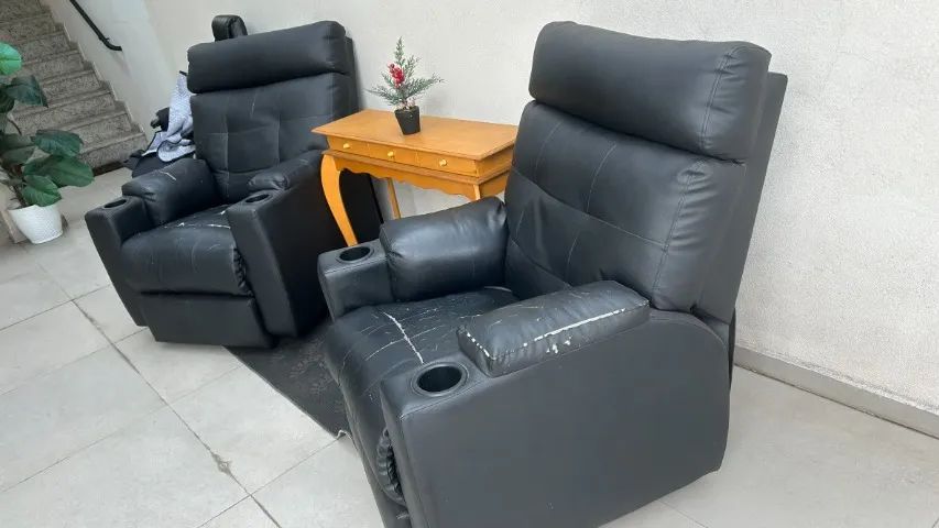 poltrona damie semi nova  - Foto 2