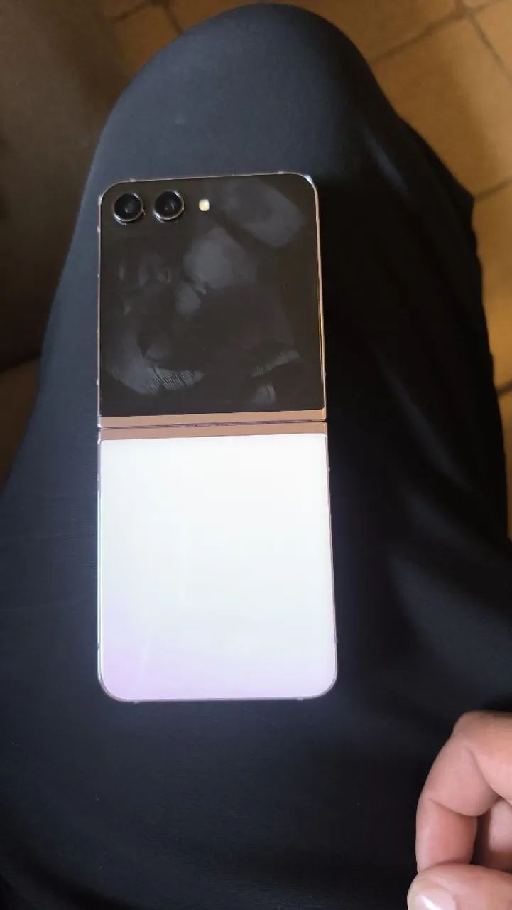 Samsung Galaxy Flip 5 512 GB - Foto 4
