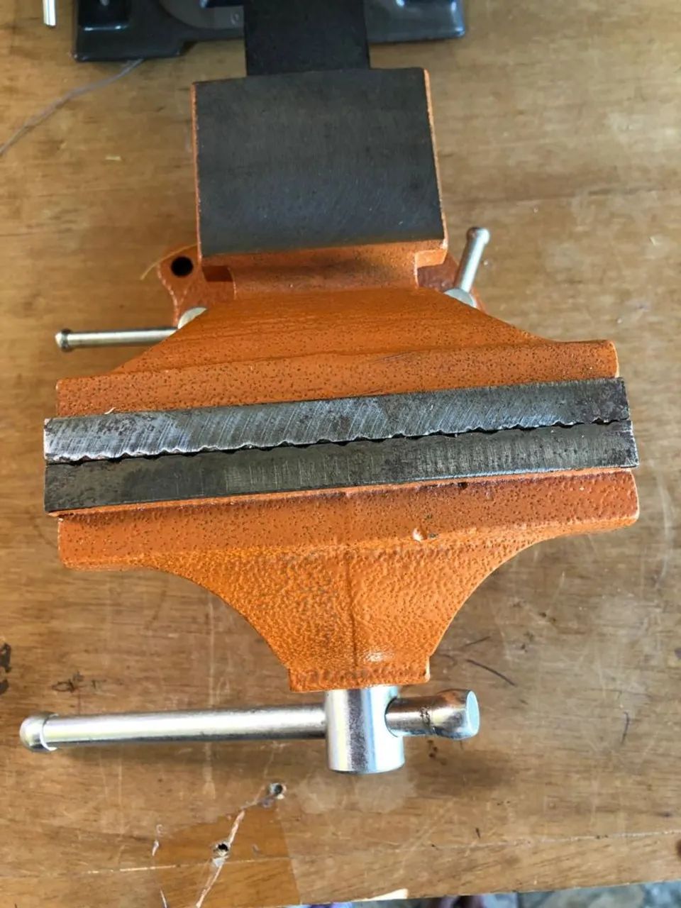 KIT Esmeril , Suporte para esmeril, Escova de aço para esmeril e morça - Foto 6