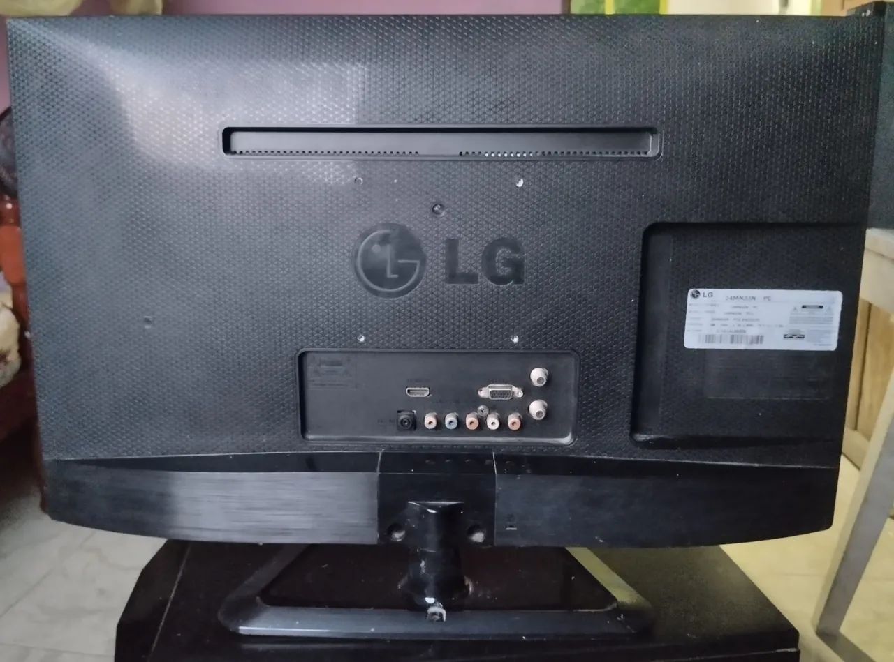 Monitor, CPU para reaproveitar peças. - Foto 2