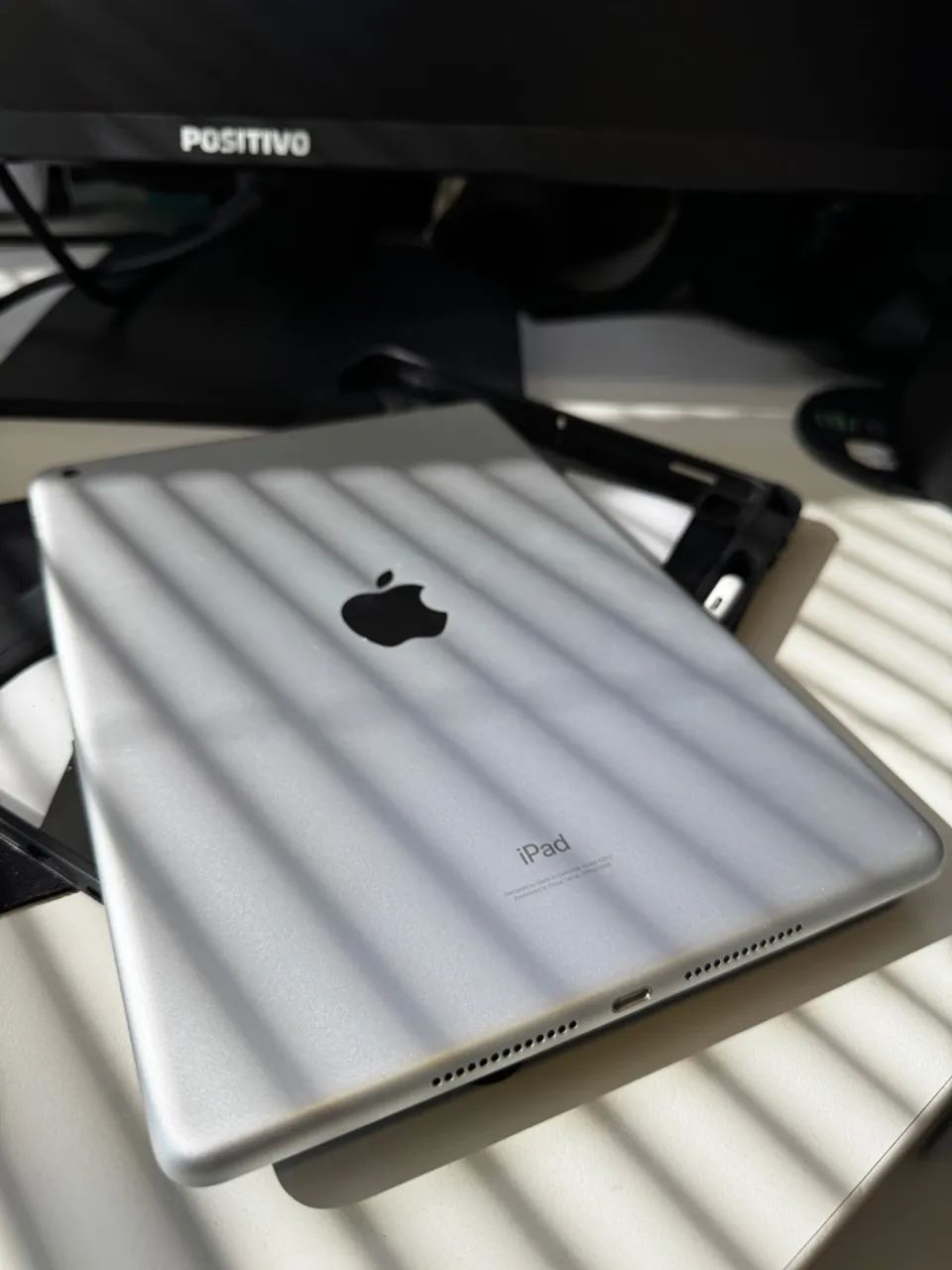 VENDO IPAD 9 GERAÇÃO  - Foto 3