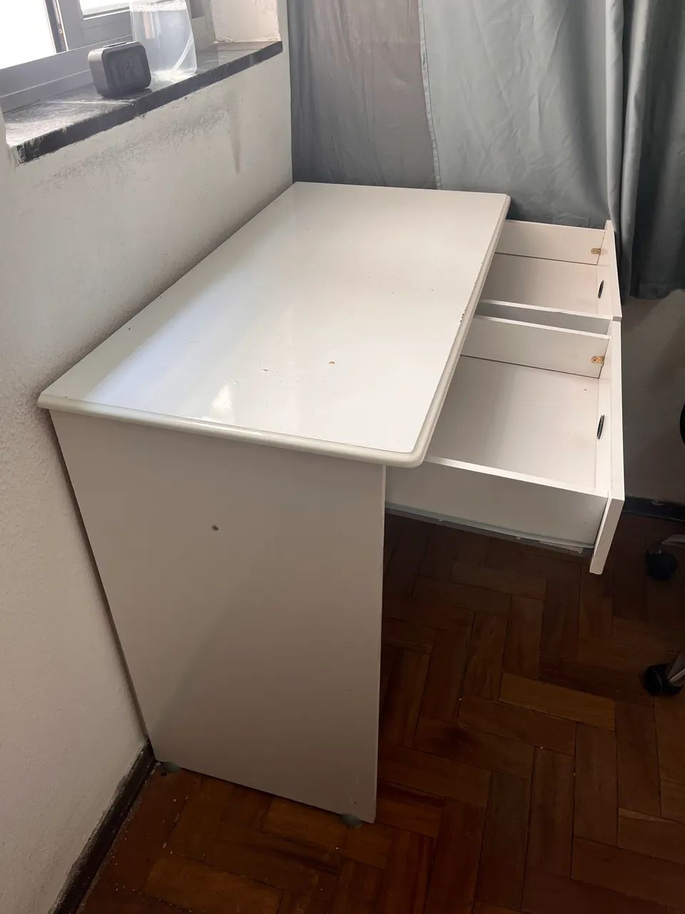 Mesa de estudos  - Foto 3