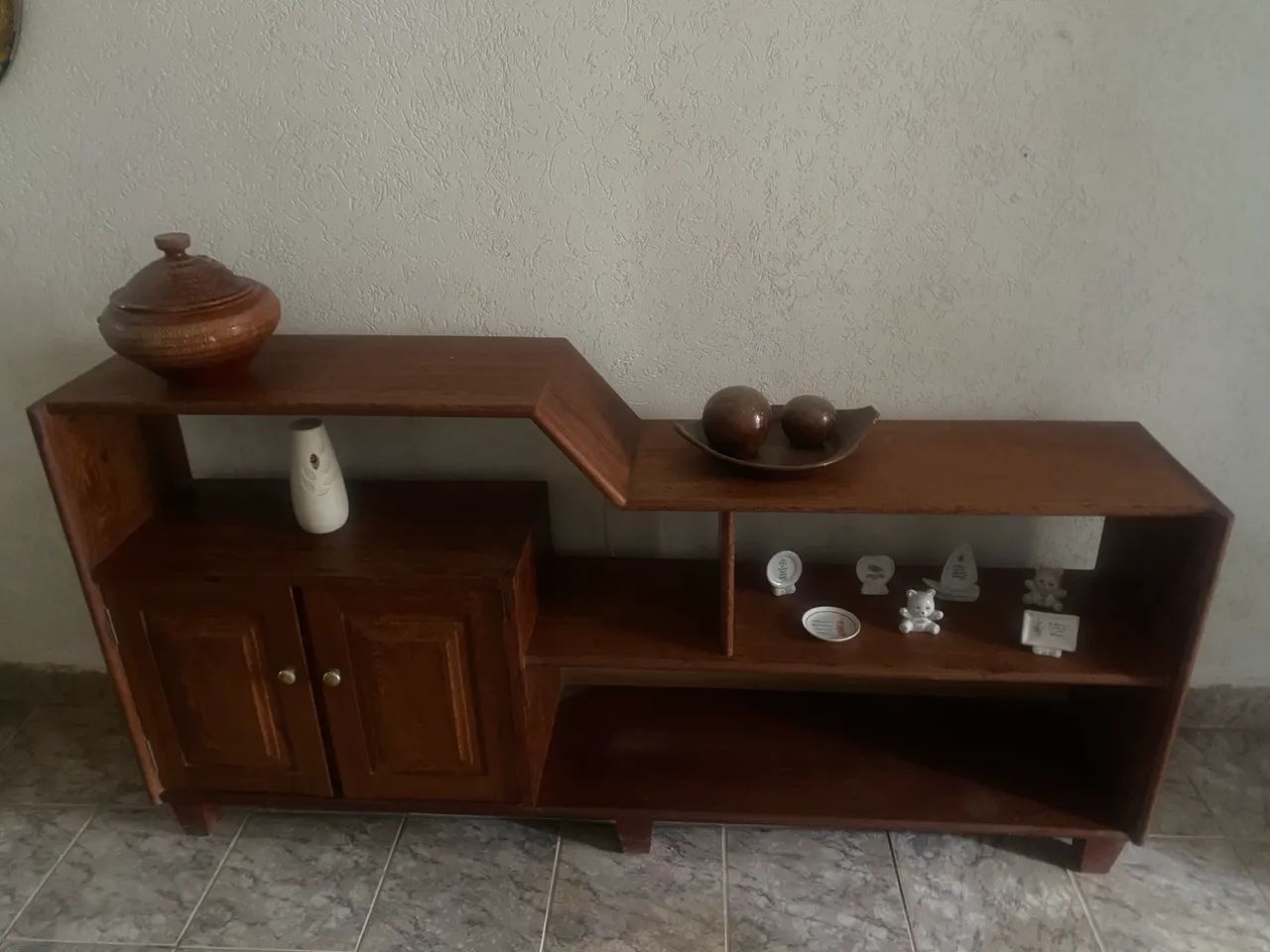 Rack de madeira angelim
