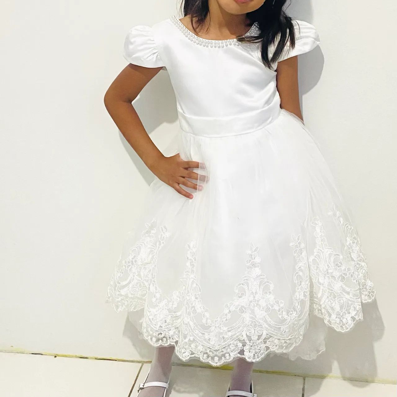 Vestido branco infantil rendado 