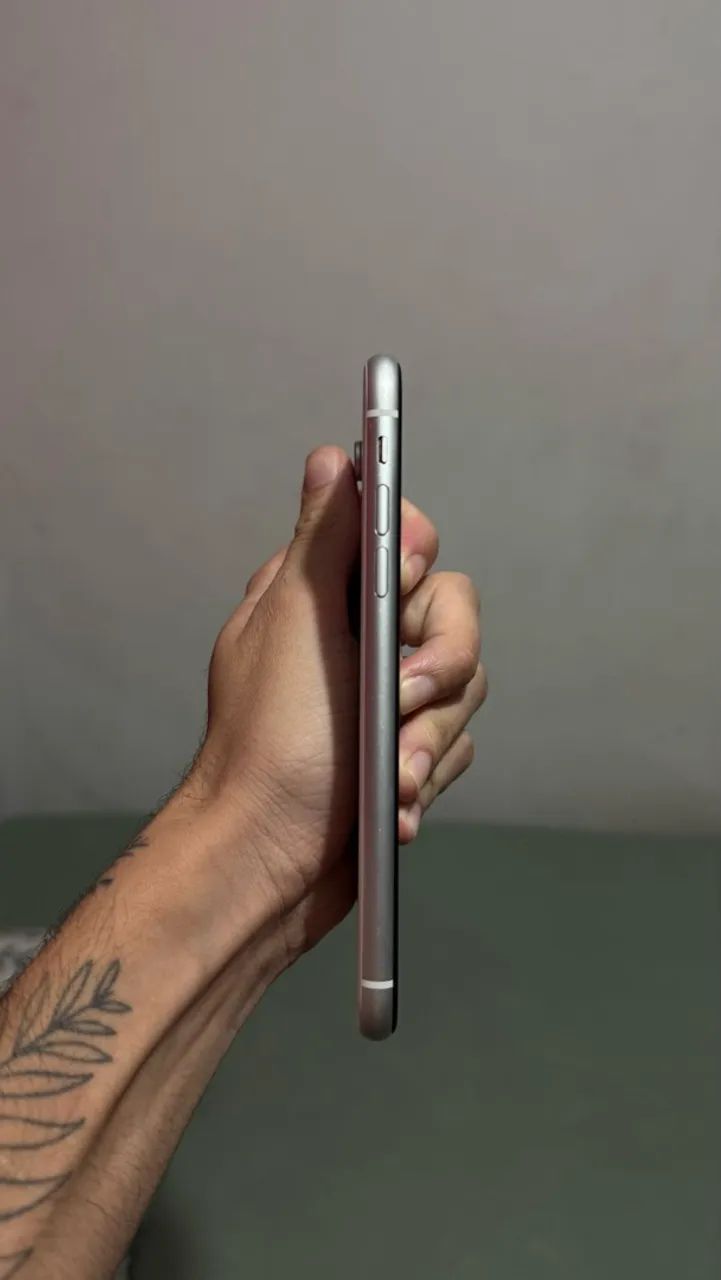 Iphone Xr 128GB (placa quimada) - Foto 4