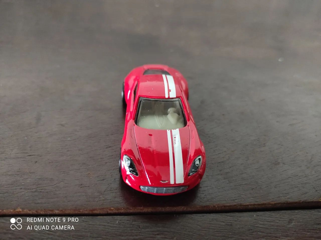 Hot Wheels Aston Martin One-77 2020 Hw Exotics 