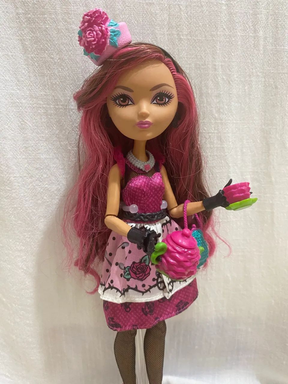 Boneca Briar Beauty de Ever After High  - Foto 2
