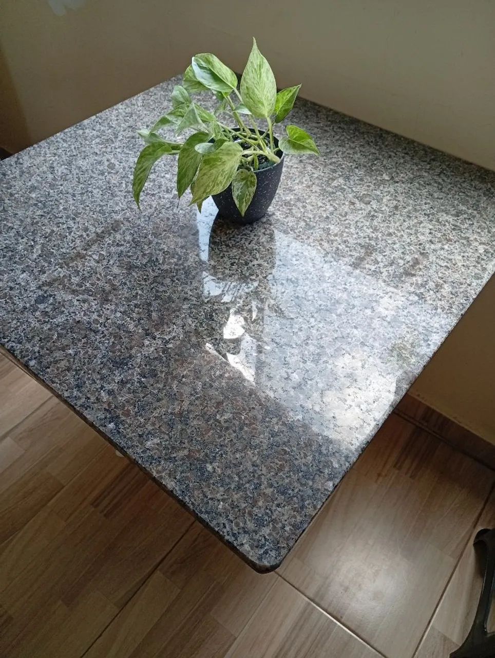 Mesa de Granito