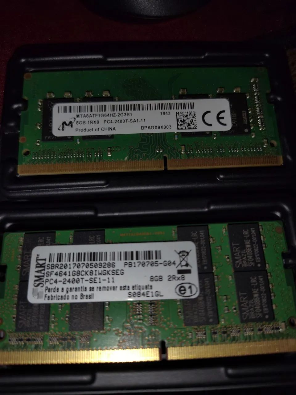 2 memórias 8gb ddr4 cada 