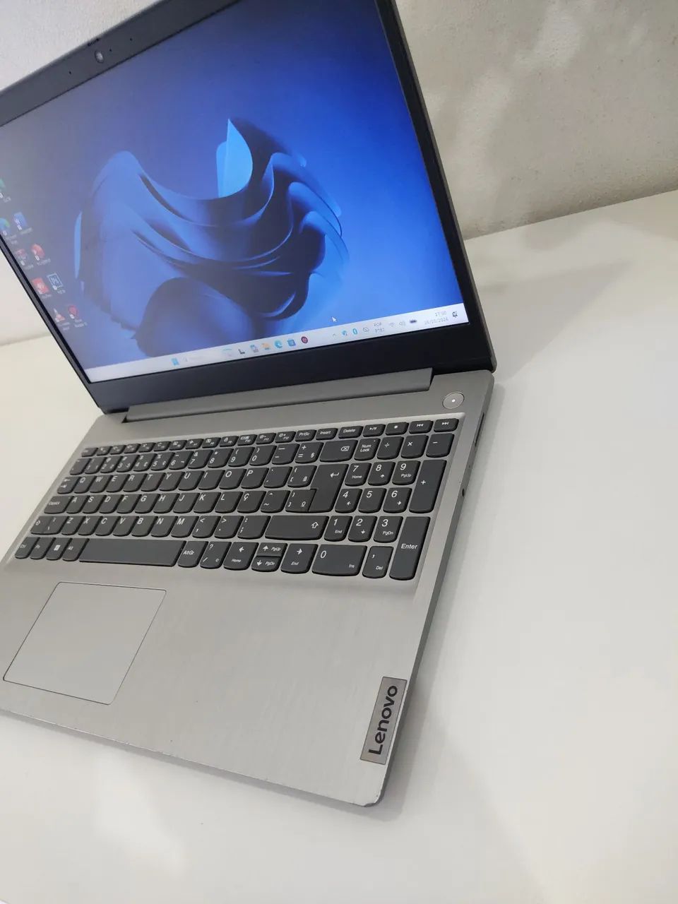 NOTEBOOK LENOVO IDEAPAD 3  - Foto 2