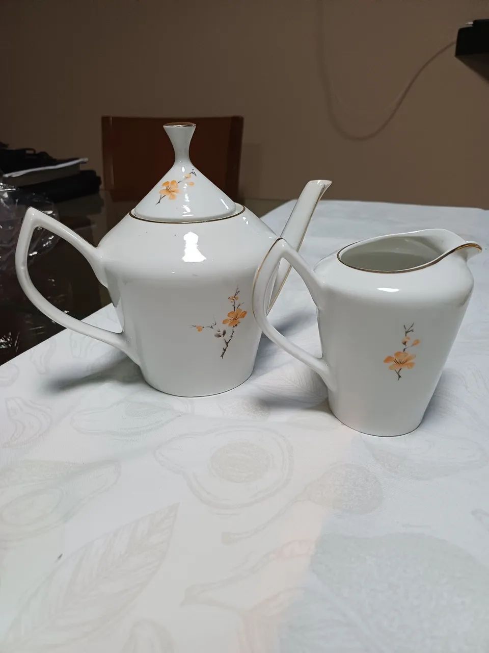 Bule e Leiteira em porcelana Pozzani. Lote com 2 peças. Antiguidade.  - Foto 2