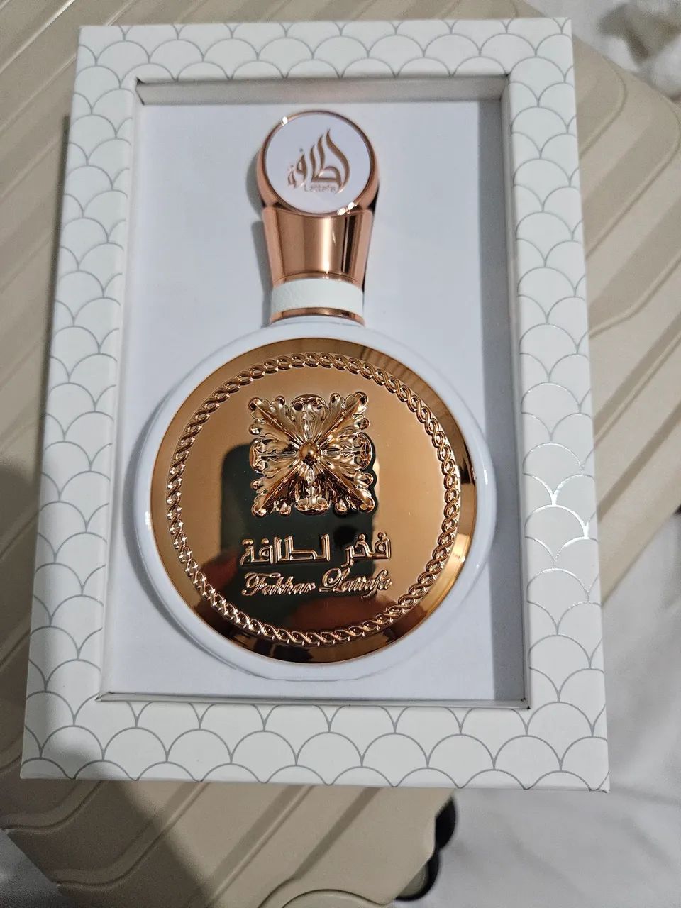 Perfume Fakhar Rose
