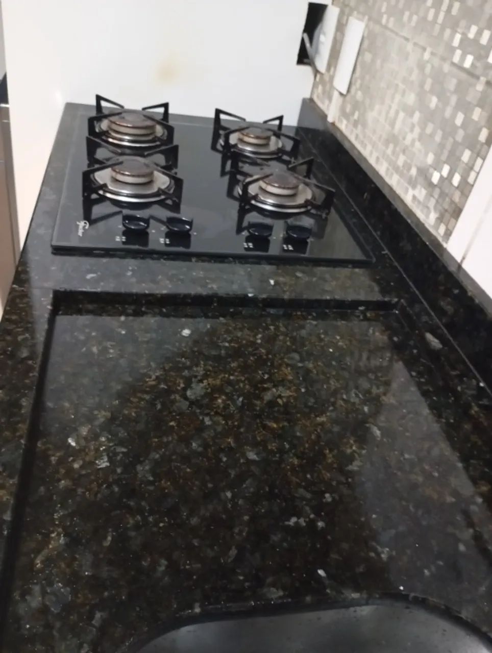 Pedra de pia com Cooktop 4 bocas - Foto 3