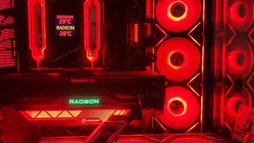RX 6900 XT - Foto 3