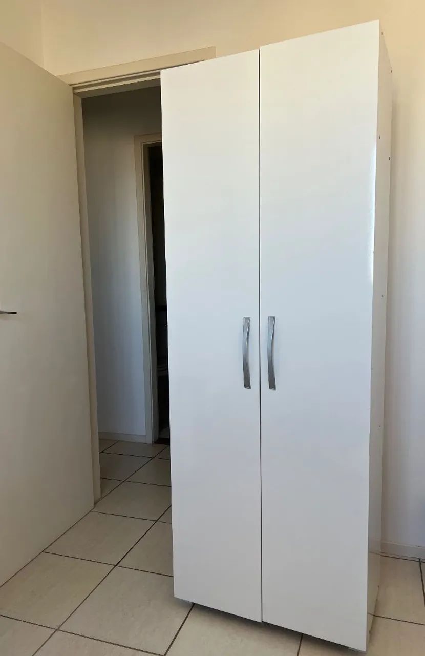 Armario multiuso 