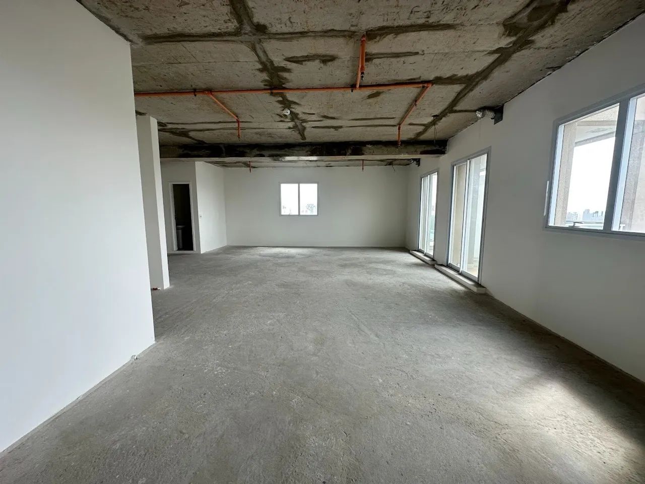 Sala comercial com 273,55 m² na Avenida Liberdade - Foto 3